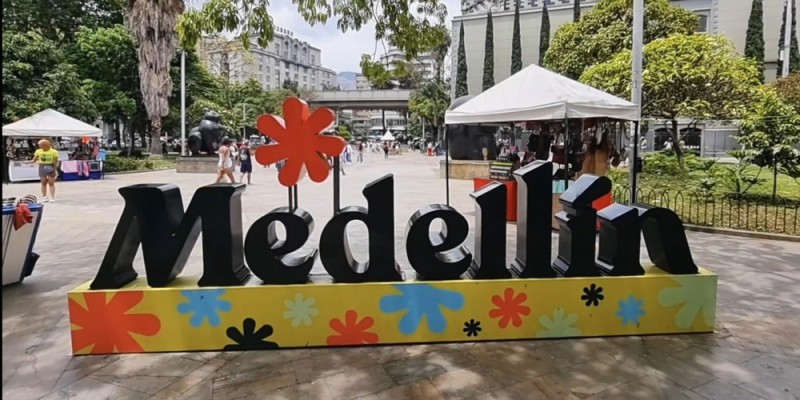 Medellin1PRIMAMMOL.jpg (99 KB)
