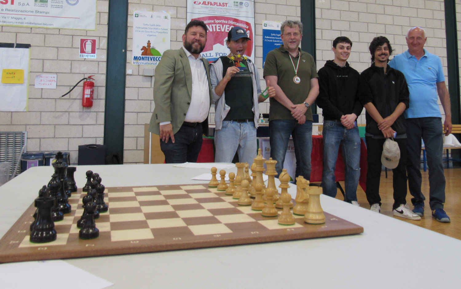 torneo_internazionale_scacchi_montevecchia_03.jpg (125 KB)