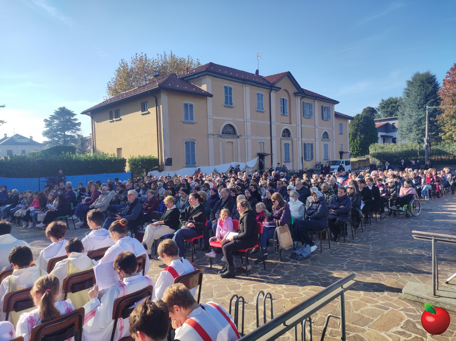 messa_anniversario_addolorata__12_.JPG (455 KB)