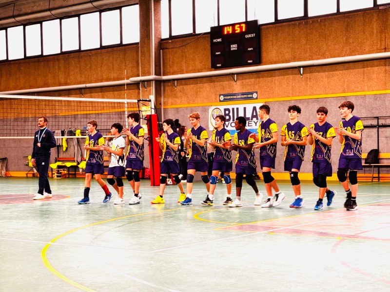 U15sconfittaBillaVolley2.jpeg (152 KB)