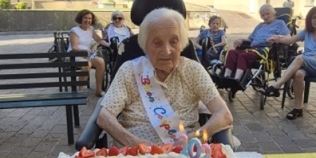 compleanno_Ronchetti_1.jpeg (83 KB)