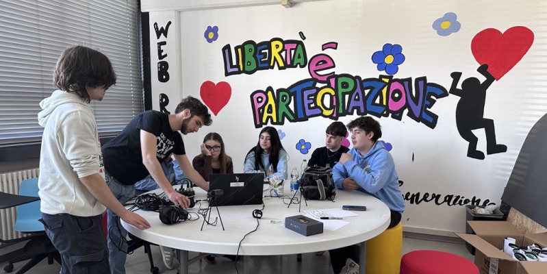 pariparole2pr.jpg (203 KB)