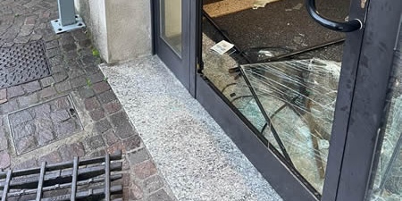 moltenofurtoprima.jpg (63 KB)