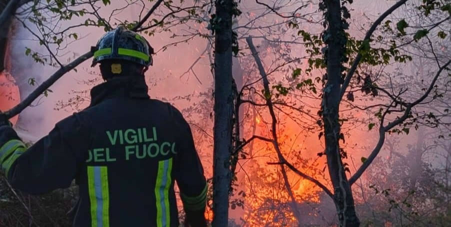 RischioIncendiSportiviPRIMA.jpg (91 KB)