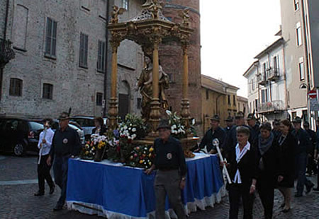 MerateFestaProcessione1PRIMA.jpg (48 KB)