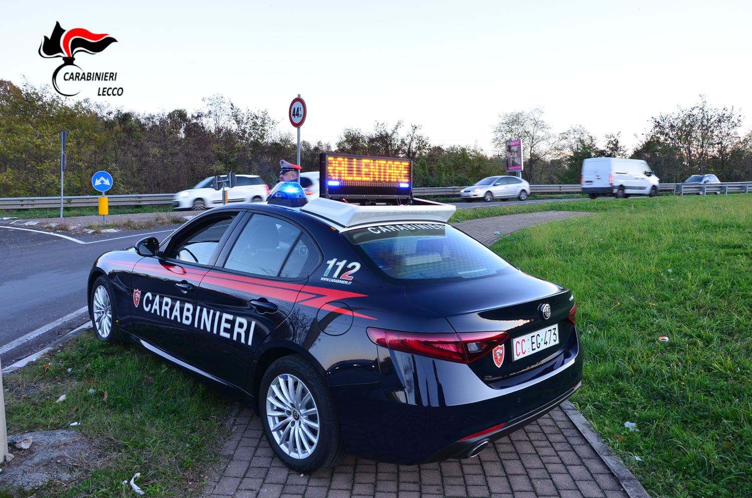 AutoCarabinieri.jpg (361 KB)